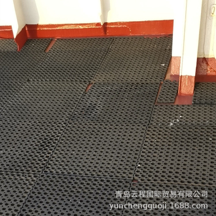 滑雪场用防滑垫 船厂用橡胶地板 疏水孔垫 圆孔镂空底垫 有优惠