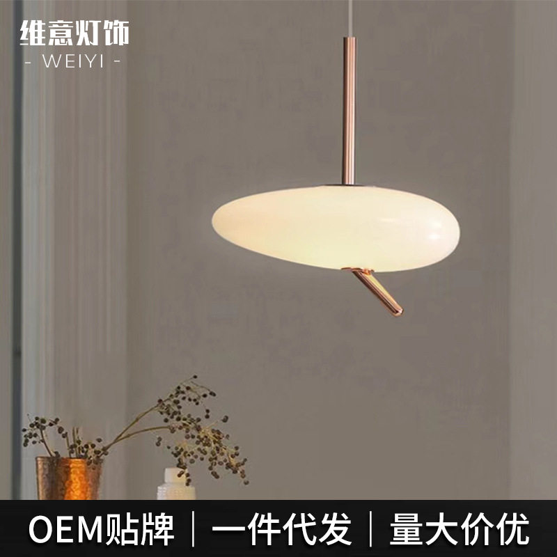 新款椭圆餐厅吊灯现代北欧创意极简餐桌吧台设计师装饰吊灯批发