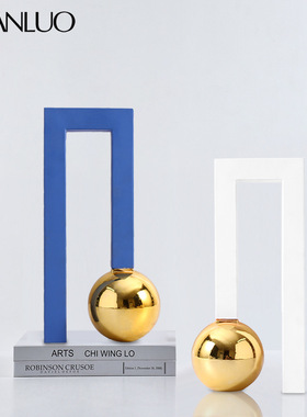 现代简约圆球蓝色框架摆件特殊几何造型样板房桌面工艺品树脂摆件