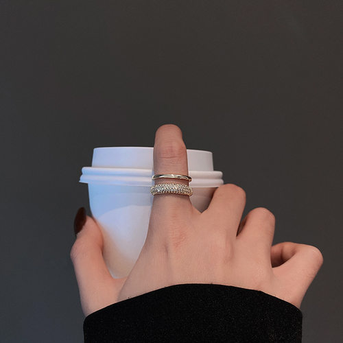 极速Koreas New Exquisite Geometric SimpKle Ring Fashion Tem