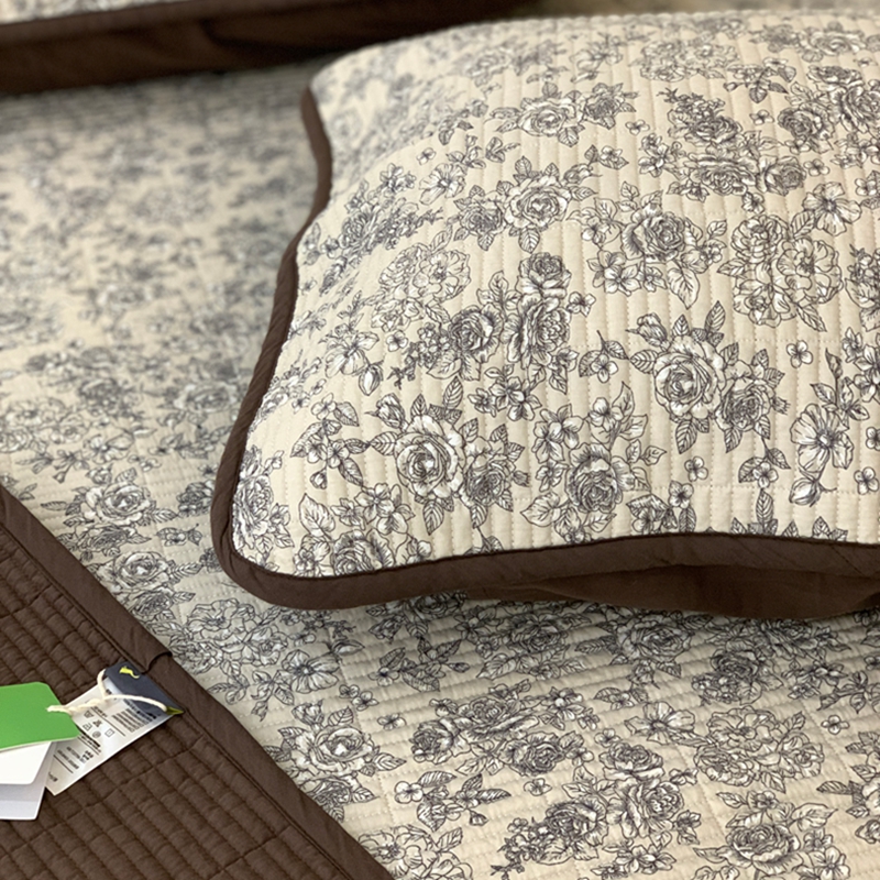 四季通用双面绗缝全棉床盖三件套