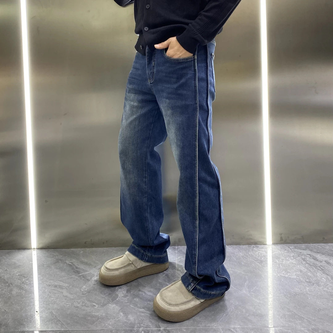 立体裁剪磨毛加绒弹力微喇直筒水洗牛仔裤显高显瘦痞帅长裤秋冬男