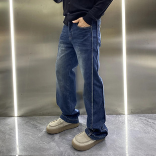 立体裁剪磨毛加绒弹力微喇直筒水洗牛仔裤显高显瘦痞帅长裤秋冬男