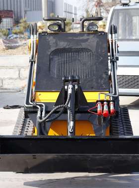 工厂供货站立式滑移装载机农用果园运输搬运车养殖场农用小铲车