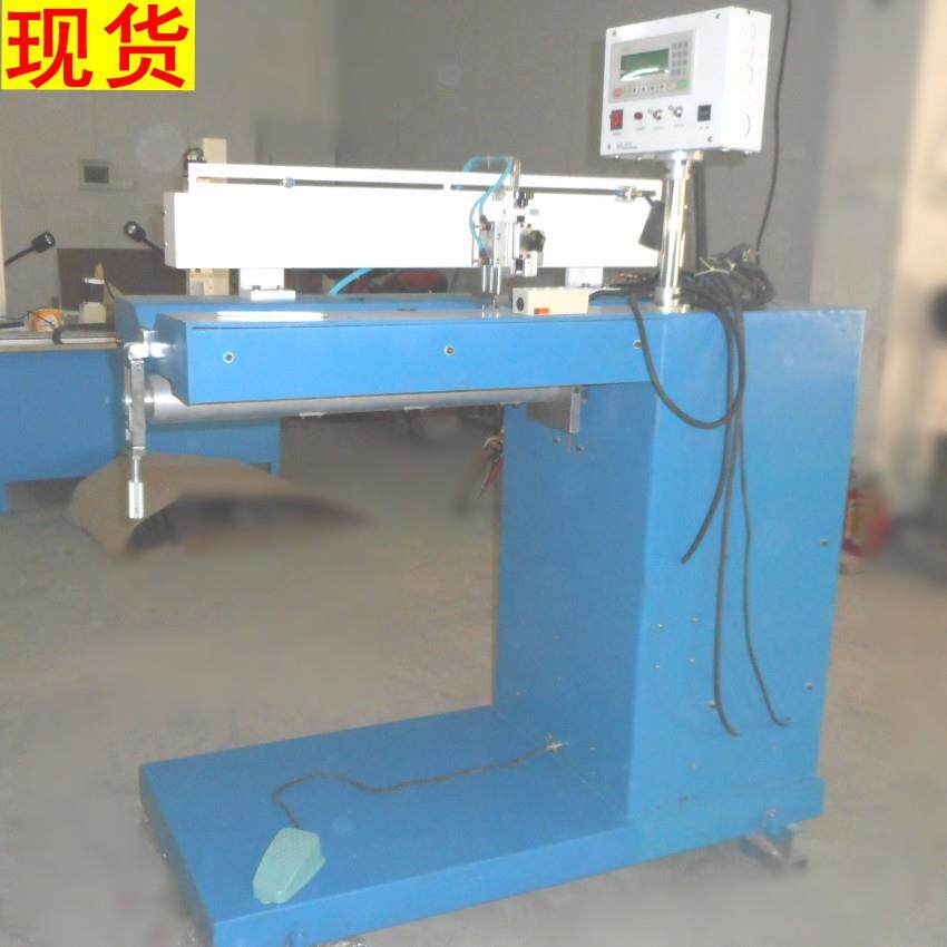 直缝焊接设备筒体焊接设备不锈钢焊接设备平板圆桶焊接设备