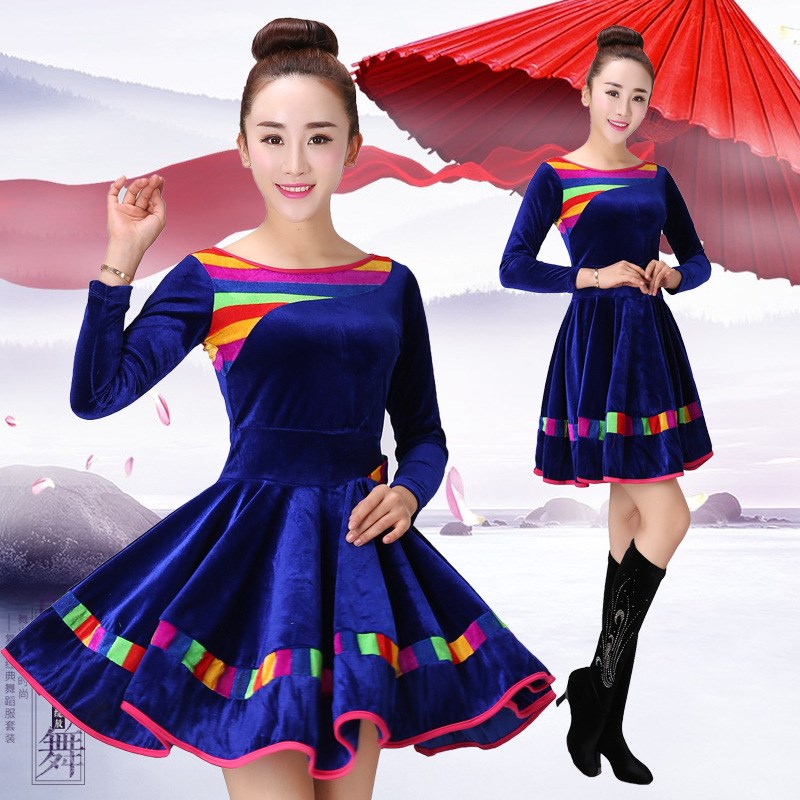 速发秋冬新款广场舞服装套装金丝绒连衣裙中老年人表演出比赛服女