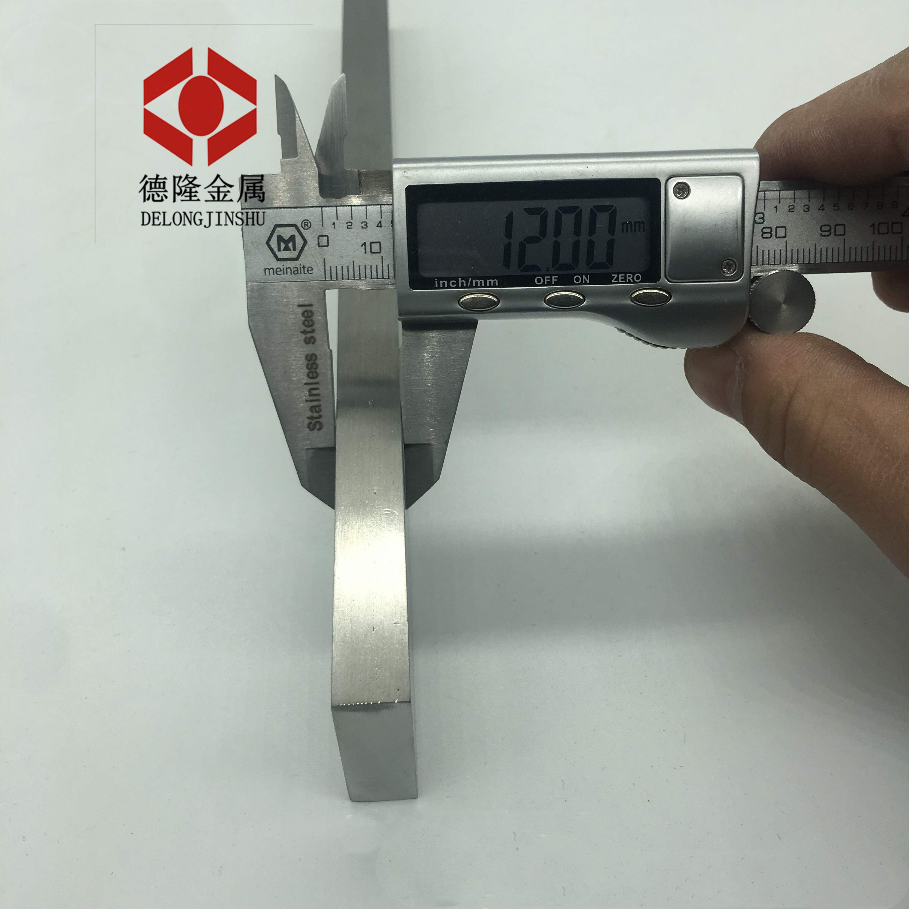 极速新品4c不锈钢型材扁钢 拉丝扁条 厚1 2 3 4 5 6 宽12R 15 20