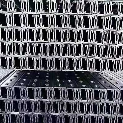 极速新厂促能板光伏b支架配件y冲孔铝合金热浸镀锌C型钢导轨檩条