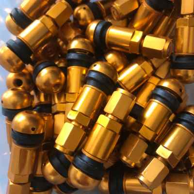 极速厂促厂销原车塑料盒子装i黄A色铝合金汽车轮胎气门嘴帽子芯真