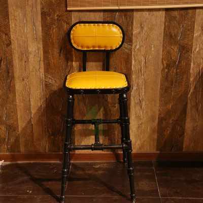 极速新品铁艺清吧复古高脚椅吧台凳柳钉H桌椅组合酒吧高吧椅水管