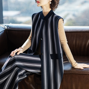 速发20尚4新款妈妈春气洋气时2套装洋秋质中老年外套上衣秋装两件