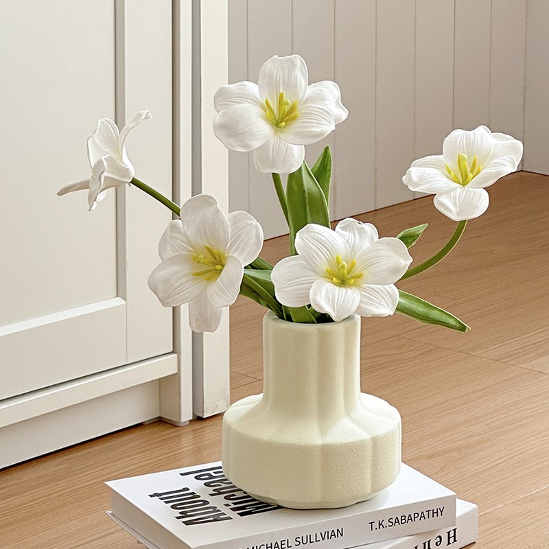 速发轻奢摆端郁金花假花花高设仿生花摆件客厅香艺摆件餐桌摆花瓶