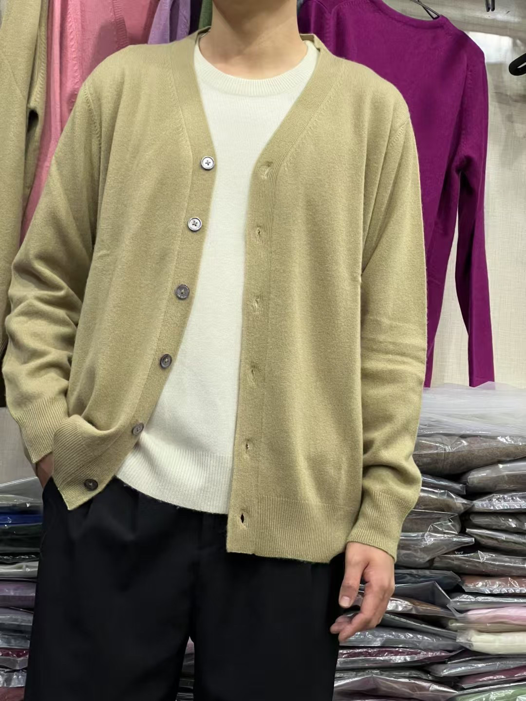 克什米尔山羊绒开衫V领男款适合春秋