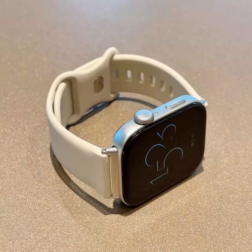 适用华为手环FIT4/fit3新款纯色液态硅胶蝴蝶扣表带苹果S11s10S9S8智能FIT4/3Pro小米9Pro红米watch6/5高级感