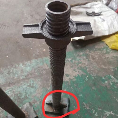 建筑工地顶托顶丝油托上托下托底托平托可调节脚手架实心空心厂家