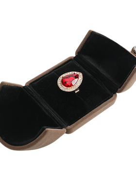 极速Flannelette jenwelry ring on the ring box necklace penda