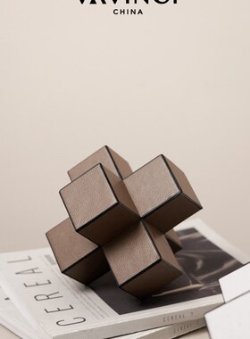 新品新品现代轻奢皮质十字镇纸手C工艺术品摆件样板房书房桌面软