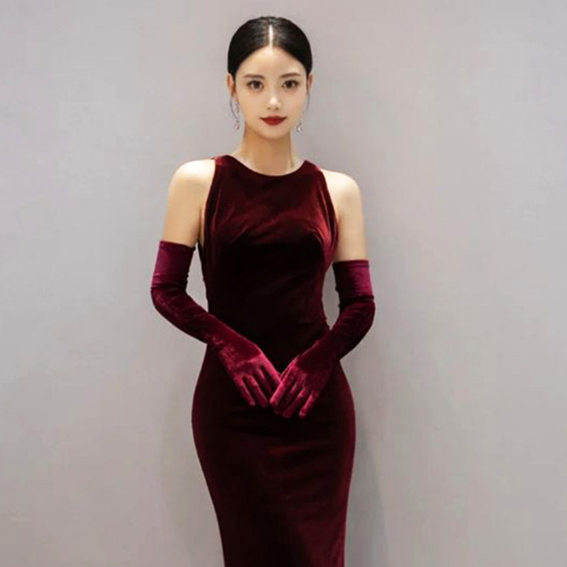 极速酒红色丝绒手套新娘r结婚礼服敬酒服加长袖套保暖春秋冬季优