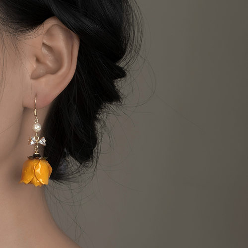 极速永生花耳钩耳环女轻奢小众A设计耳环复古港风气质蝴蝶结锆石