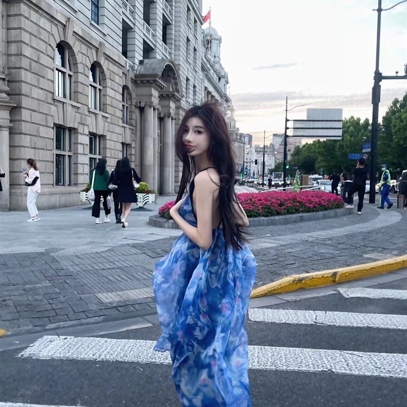 速发纯欲碎花吊带连衣裙夏桔梗裙长裙海边度假沙滩裙子仙氛围感
