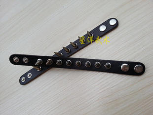 速发套拳南腕武术表演护腕皮革泡钉护腕套路武术护路表演练功护腕