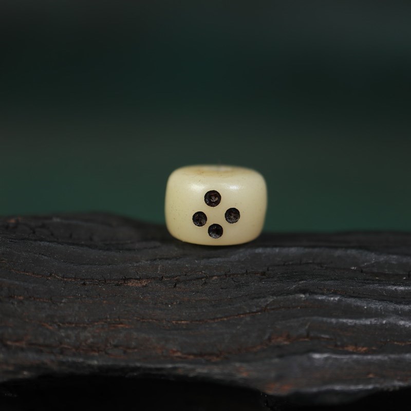 极速手工雕刻老灵骨尸陀林主v阿呆配珠藏式老料牦牛骨咒点骷髅diy