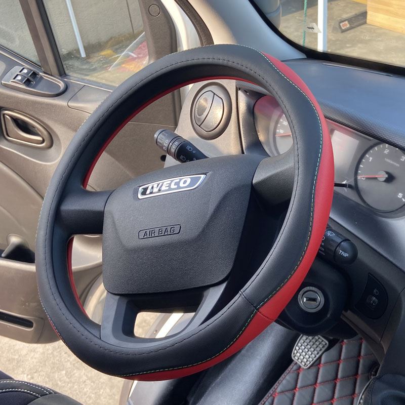 极速。南京依维柯j汽车方向盘套欧胜超瑞宝迪A32得意A35都灵客车