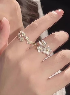 甜美立体金色花蕊花朵戒指女优雅时尚叠戴S925镀银开口食指环