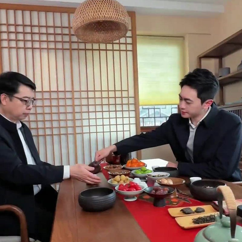 成熟稳重男装黑色行政夹克春秋款A翻领短款外套高级感送爸爸的衣