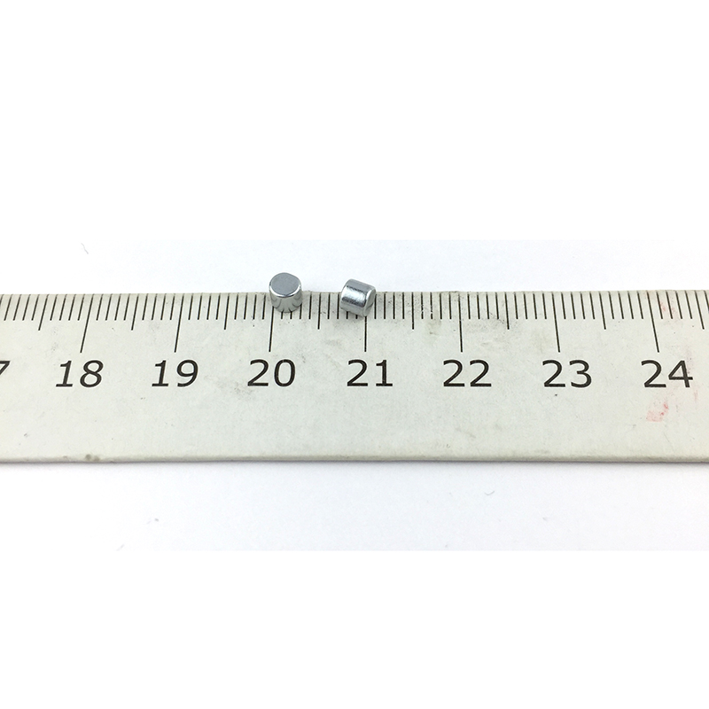 强磁磁铁直径1.4mm1.5 1.8 1.9 2 2.1 4 6 8 11性能N48牌号钕铁硼