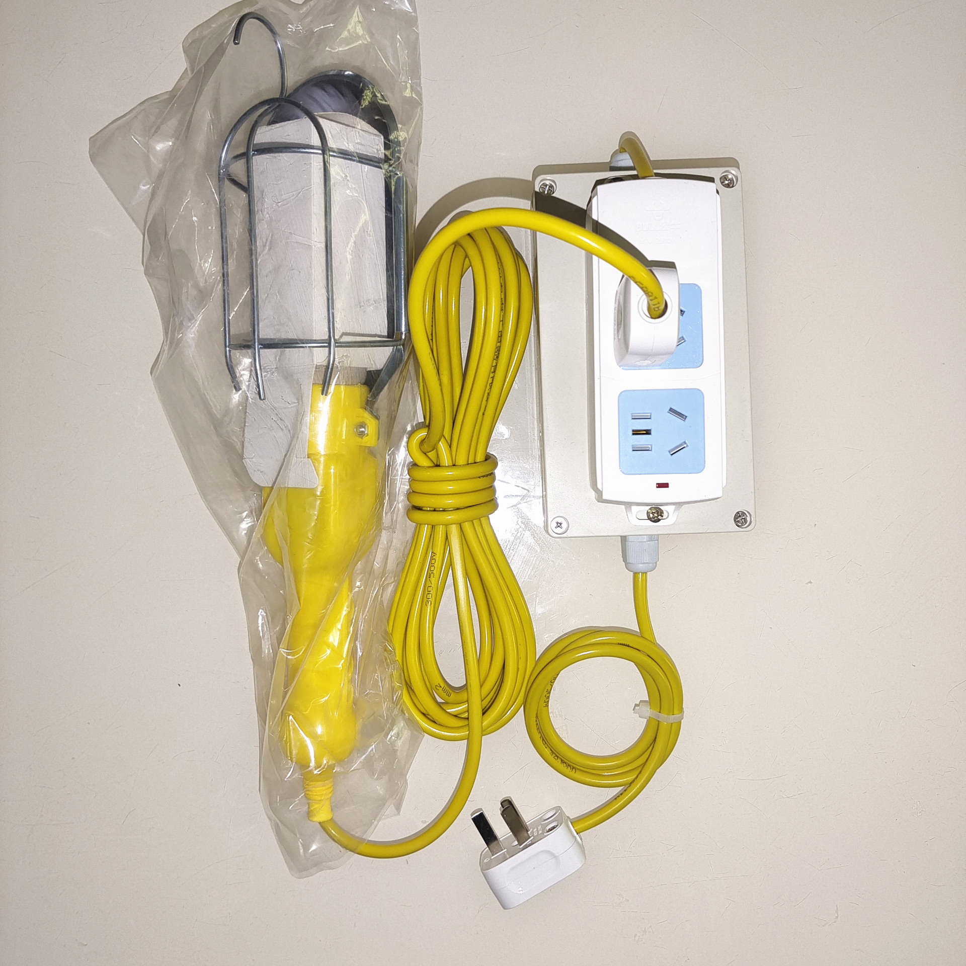 LED行灯 自带变压器工作灯220V转12V24V36V矿井 工厂带线照明灯