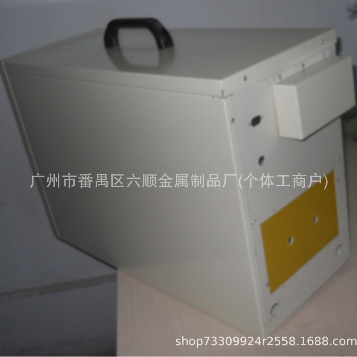 家用室外防雨电源电表箱配电输电设备设备电源箱箱子充电盒子带锁