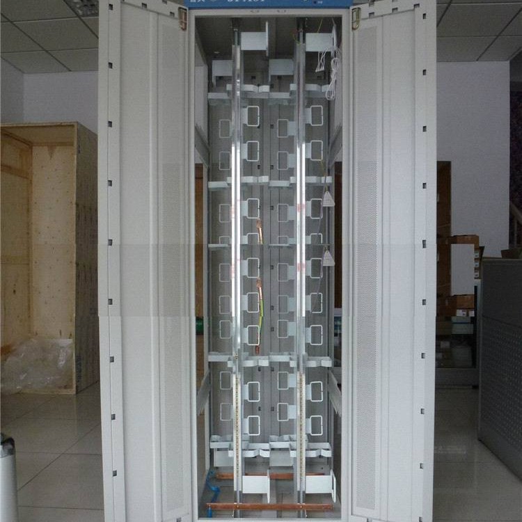 2000*600*600cm标准网络机柜含MDF铝合金电话配线架3.1*4.5铝型材
