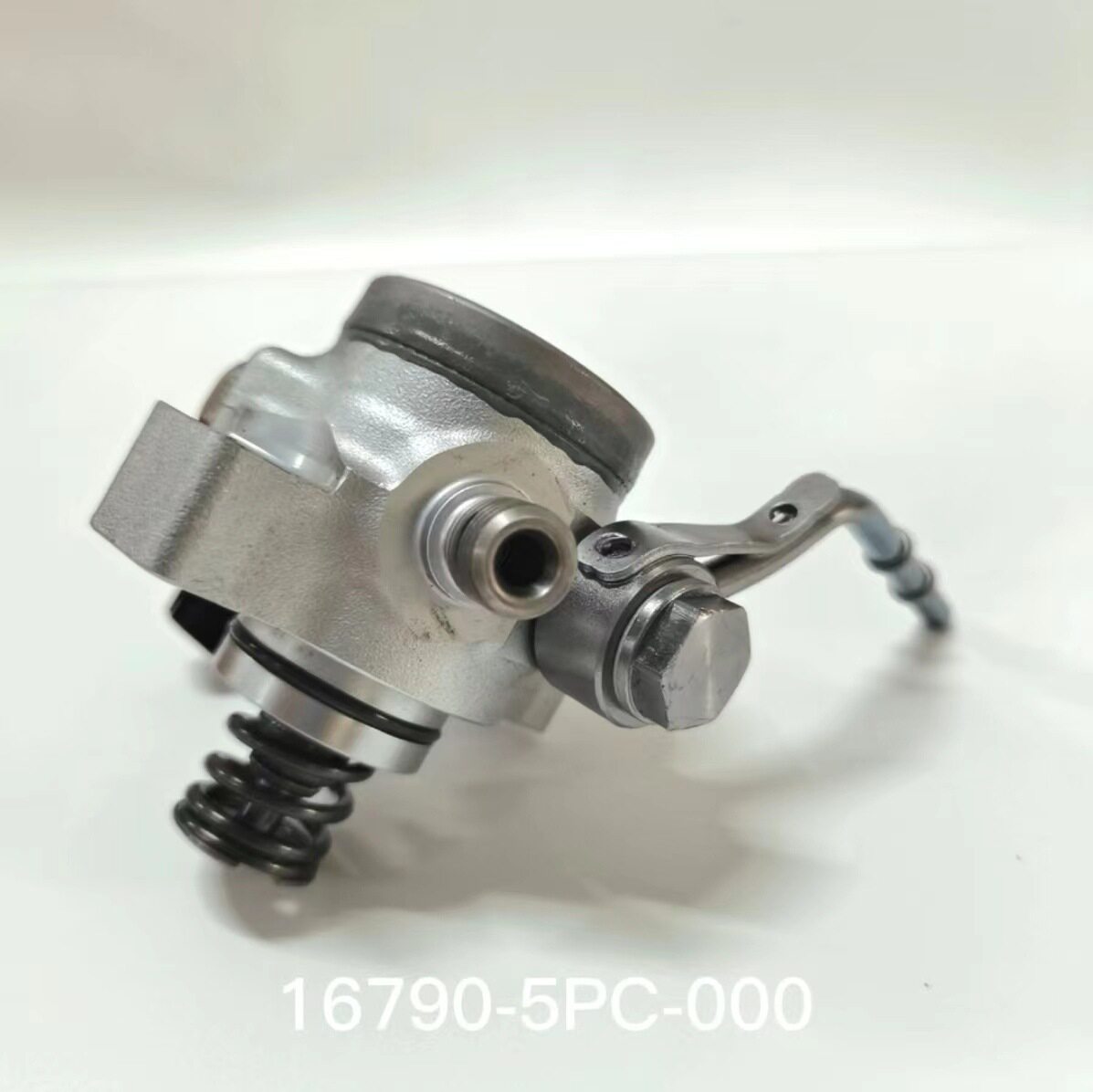 16790-5PC-000适用雅阁冠道CRV高压燃油泵