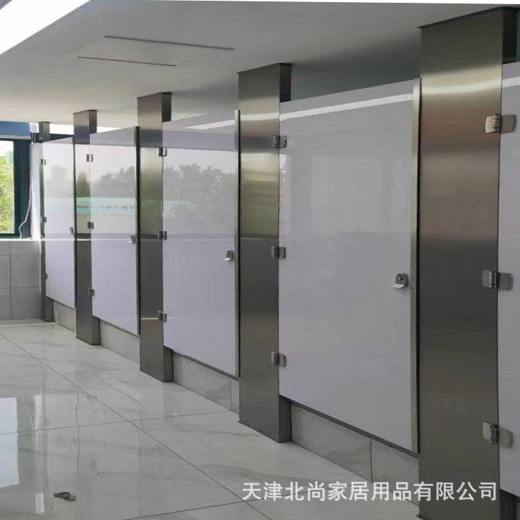学校隔断公共卫生间隔断抗倍特板淋浴间隔断洗手间隔板防水板工地