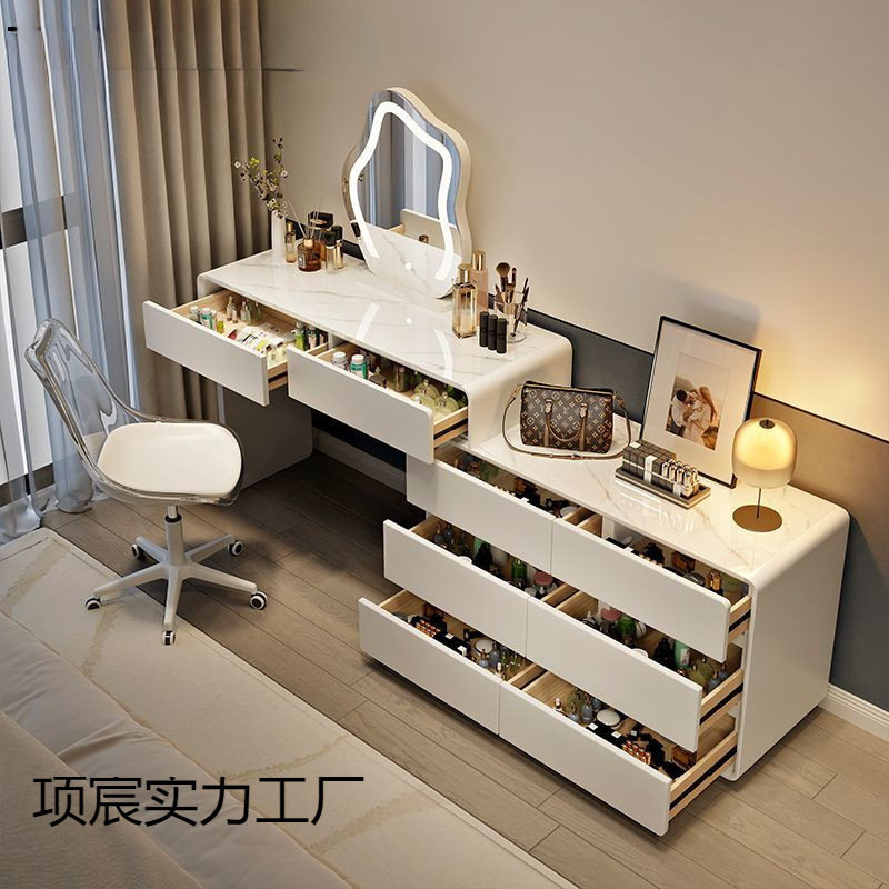 实木胡桃木简约带踢脚线梳妆台