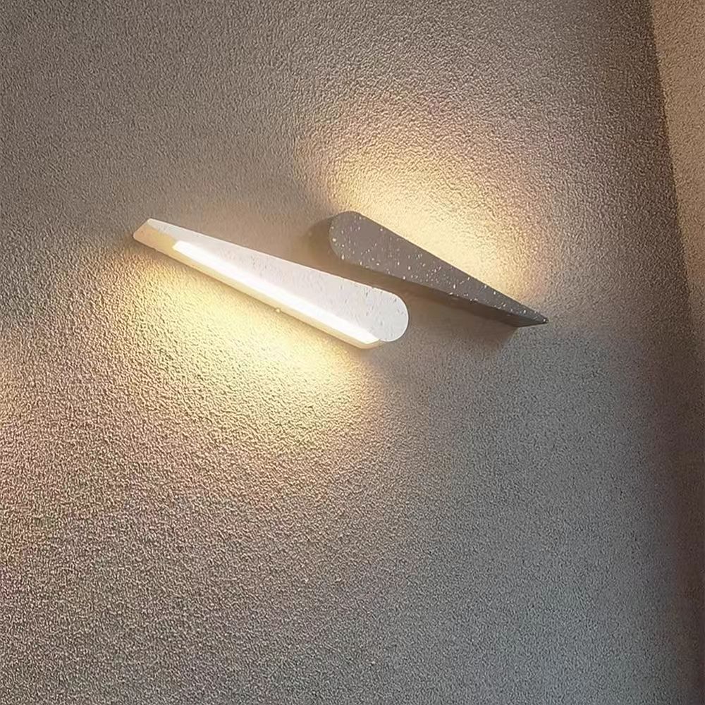 现代简约设计室外壁灯 飞机指南针造型庭院外墙过道照明防水壁灯