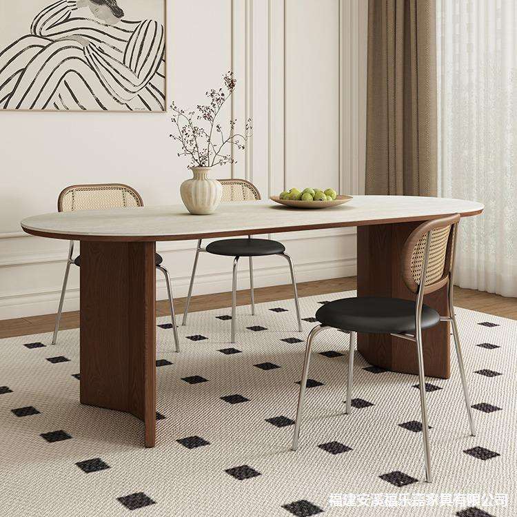 法式复古实木餐桌洞石岩板小户型胡桃木色椭圆形中古风设计师餐桌