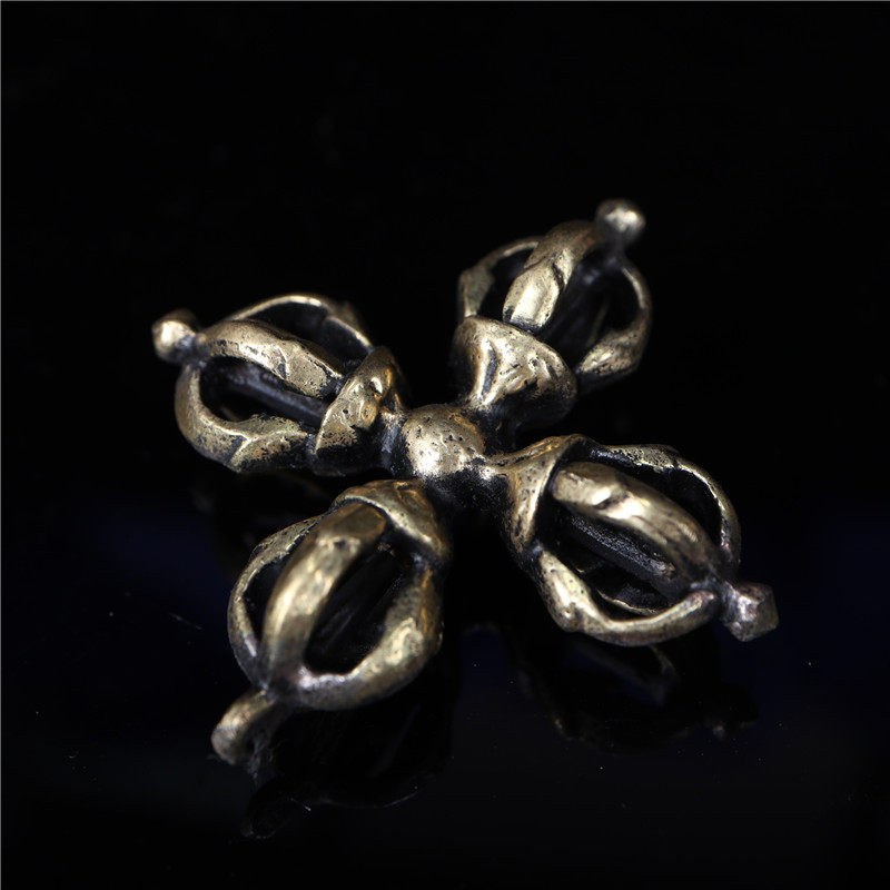 极速尼泊尔手工纯铜复古做旧十字金刚杵吊坠Z随身金刚杵