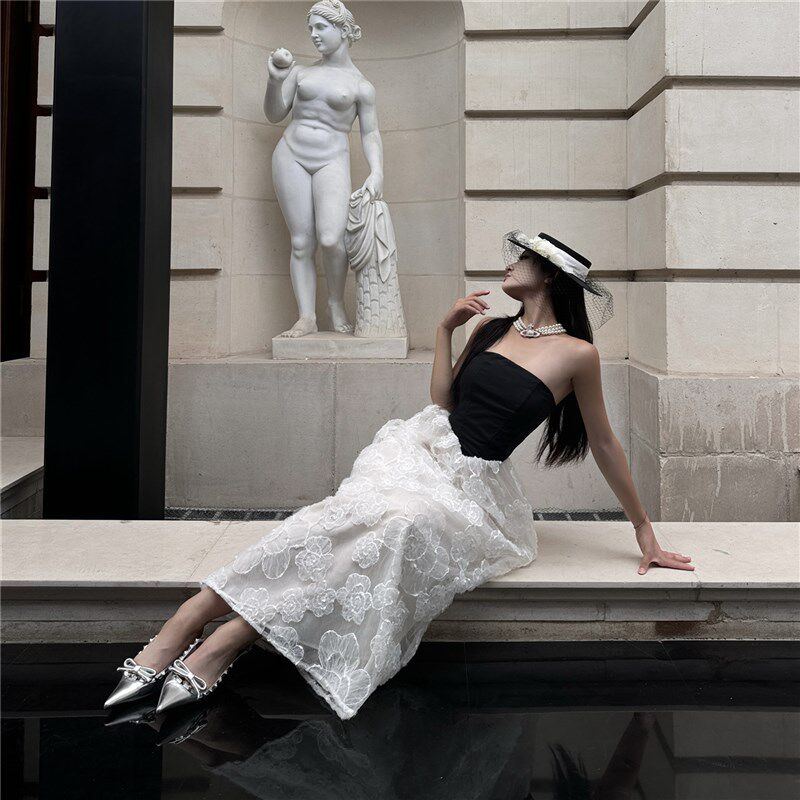 新品花朵浪漫蕾丝收腰抹胸连衣裙女纯欲性感绝美沙V滩裙女海边度