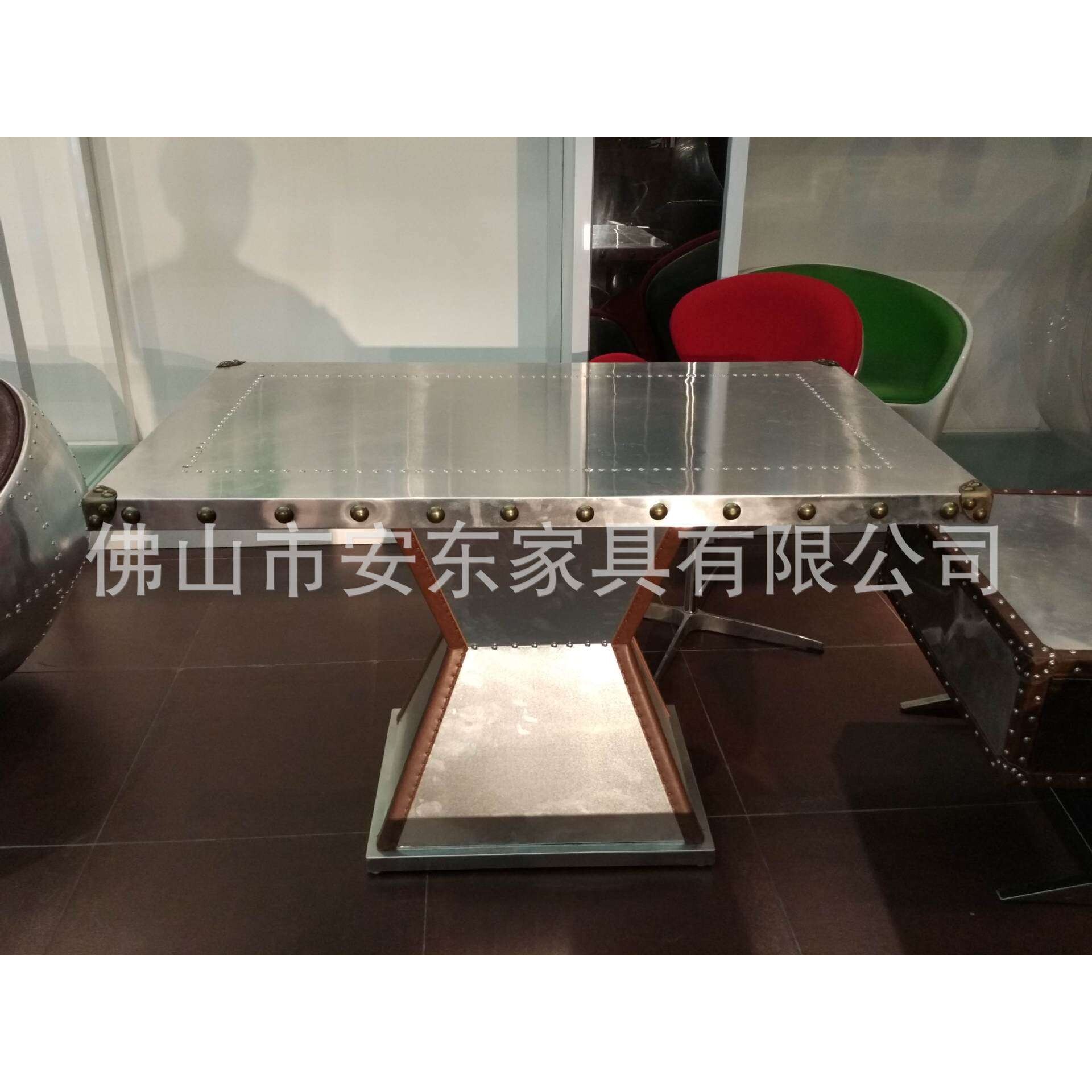 供应英伦复古工业铝皮餐桌 成套餐桌餐椅 做旧风格餐厅家具