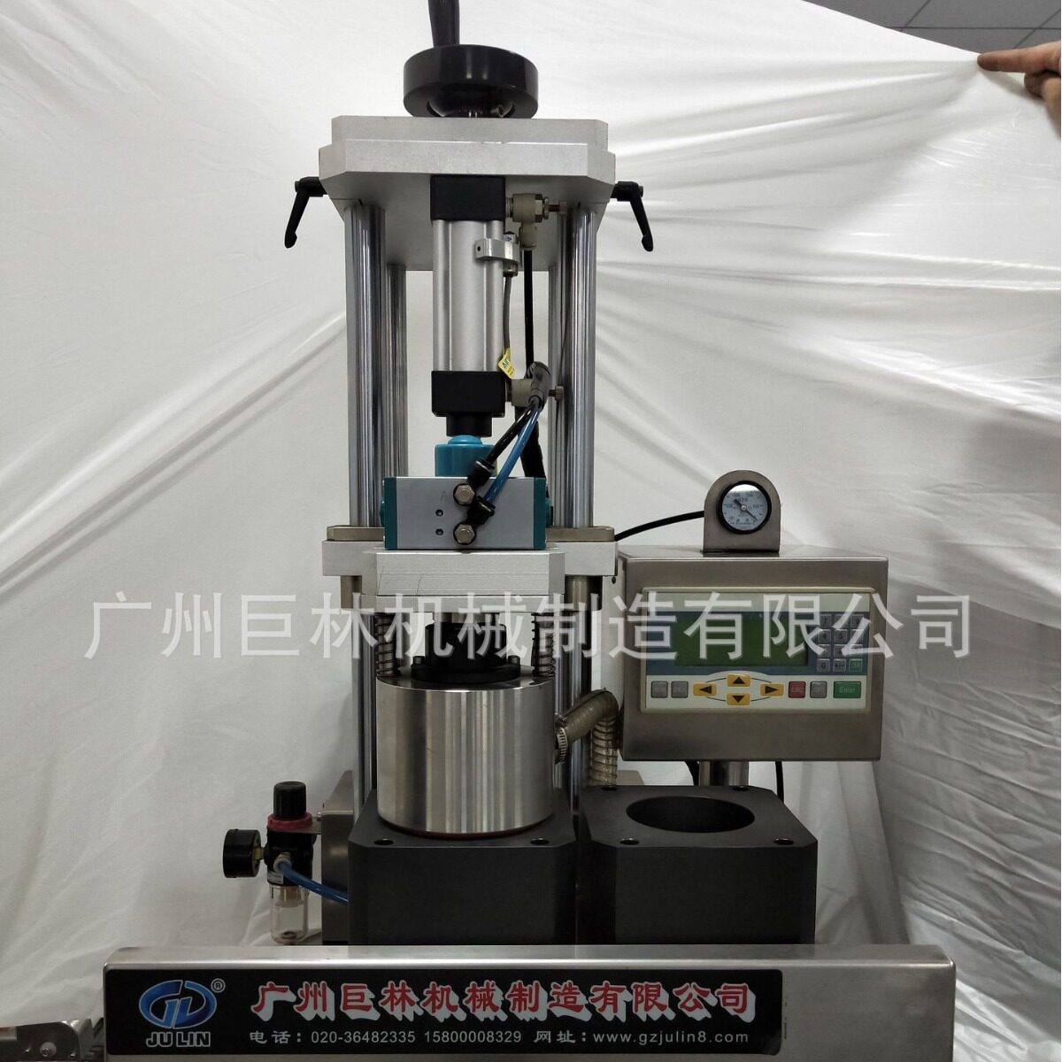 SFZK-2半自动真空旋盖封口机