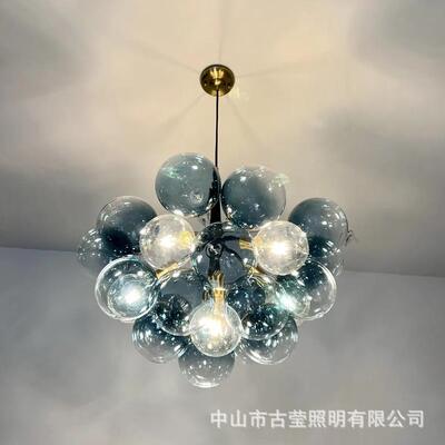 北欧浪漫卧室泡泡灯儿童房温馨创意吊灯个性客厅网红餐厅玻璃灯具