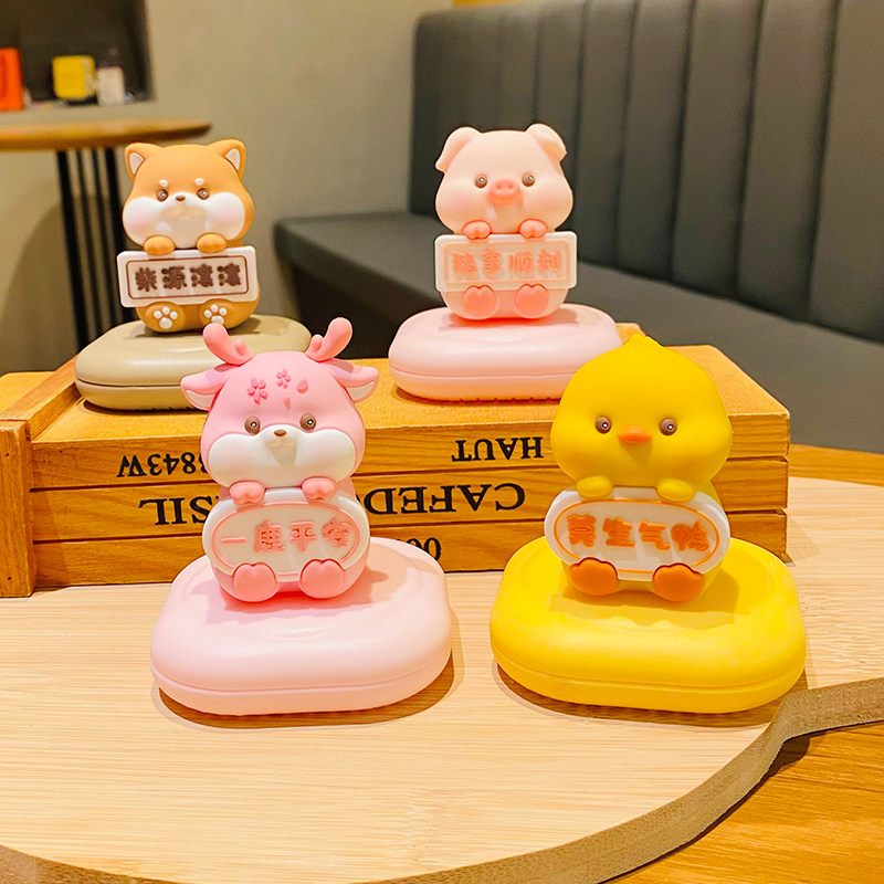 极速摸生气猪事顺利日系治愈情绪办公室好物桌面小摆W件女生工位