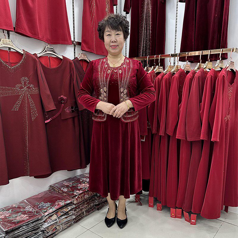 速发高两喜婆婆金套绒婚宴端件丝连衣裙长袖大码低领旗袍妈妈套装