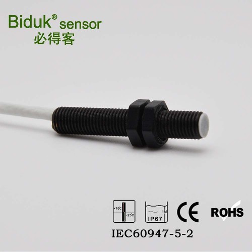 必得客biduk电容式高温接近开关，型号HCICF-M1808N-O3U2-150