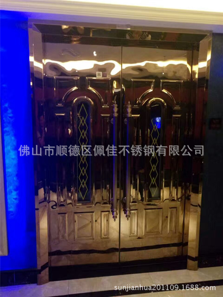 甘肃KTV装饰压花门板价格