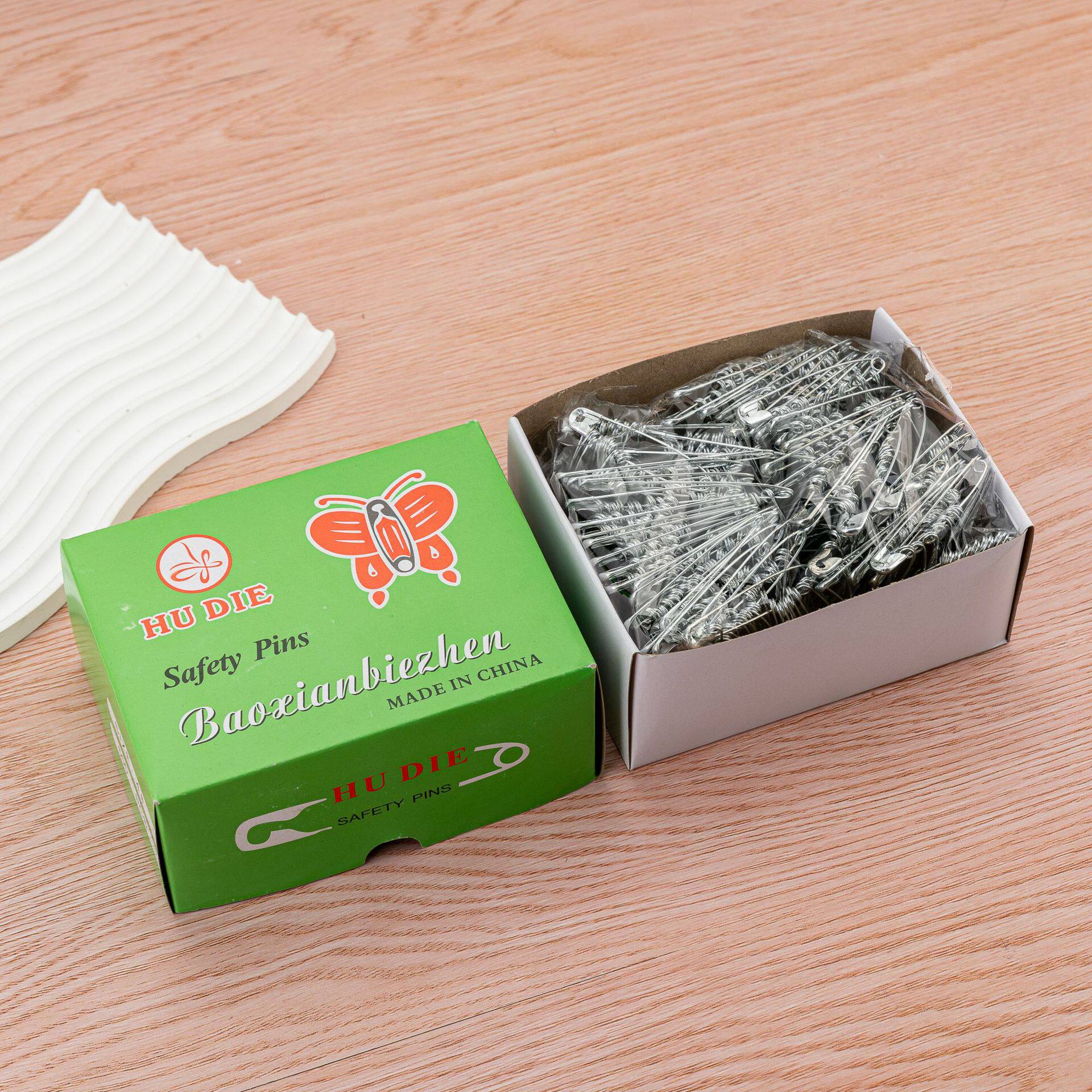 整箱蝴蝶牌串装散装保险扣针镀锌安全别针大小号固定服装吊牌别针
