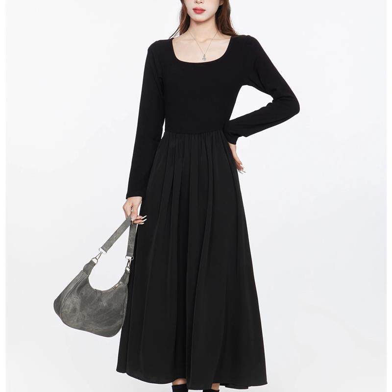 黑色长袖连衣裙女方领拼接针织大摆裙子2025春秋显瘦赫本风长裙
