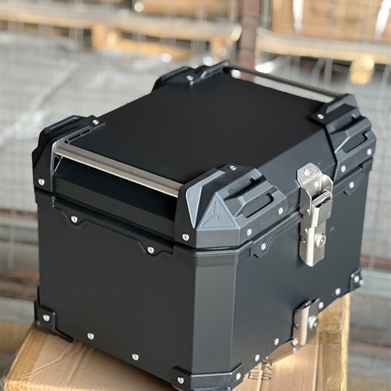 极速高正GZ机车机车电动车後尾箱後背箱 大容量铝合金X 防雨防水